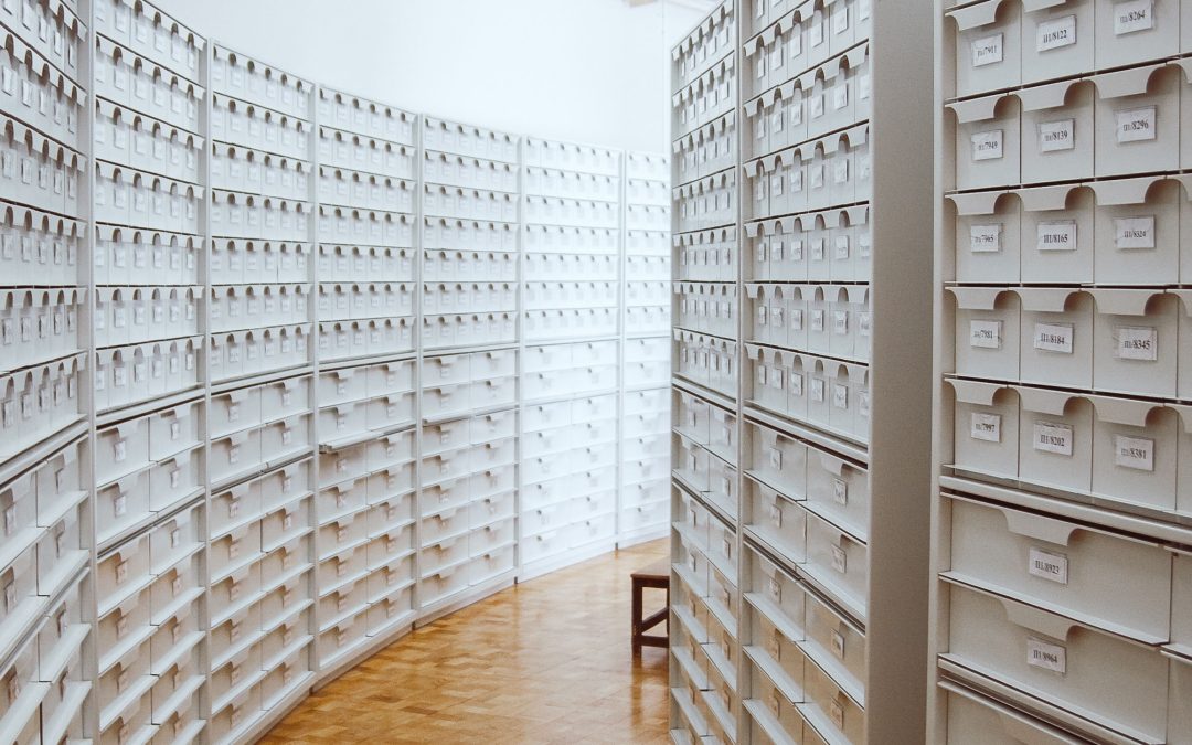 Archives of Power/The Power of Archives